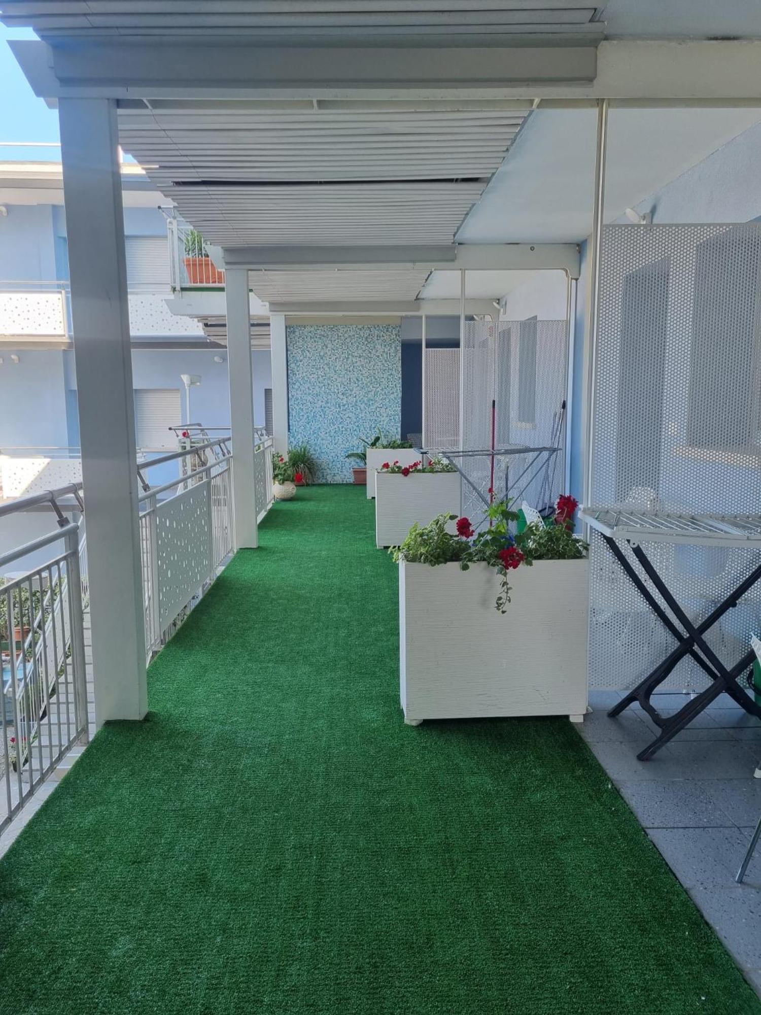 Appart-Hotel Holiday Lignano Sabbiadoro Rom bilde