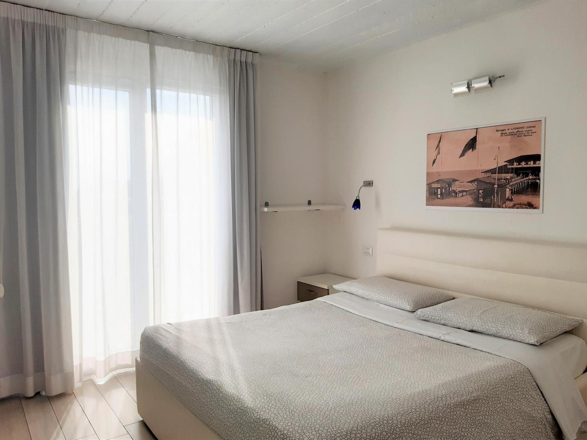 Appart-Hotel Holiday Lignano Sabbiadoro Eksteriør bilde