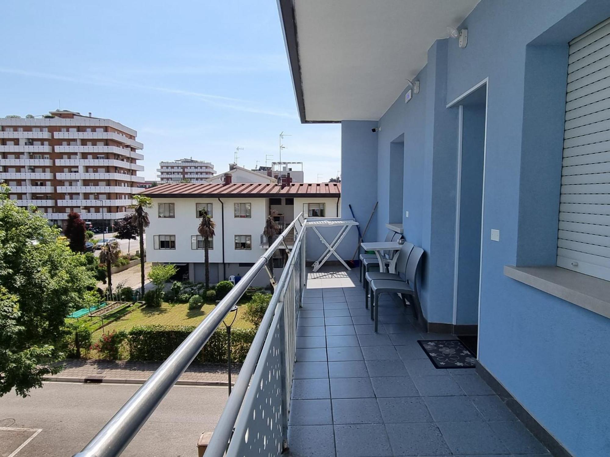 Appart-Hotel Holiday Lignano Sabbiadoro Eksteriør bilde